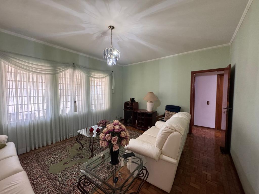Casa à venda em Vila Claudia, Limeira