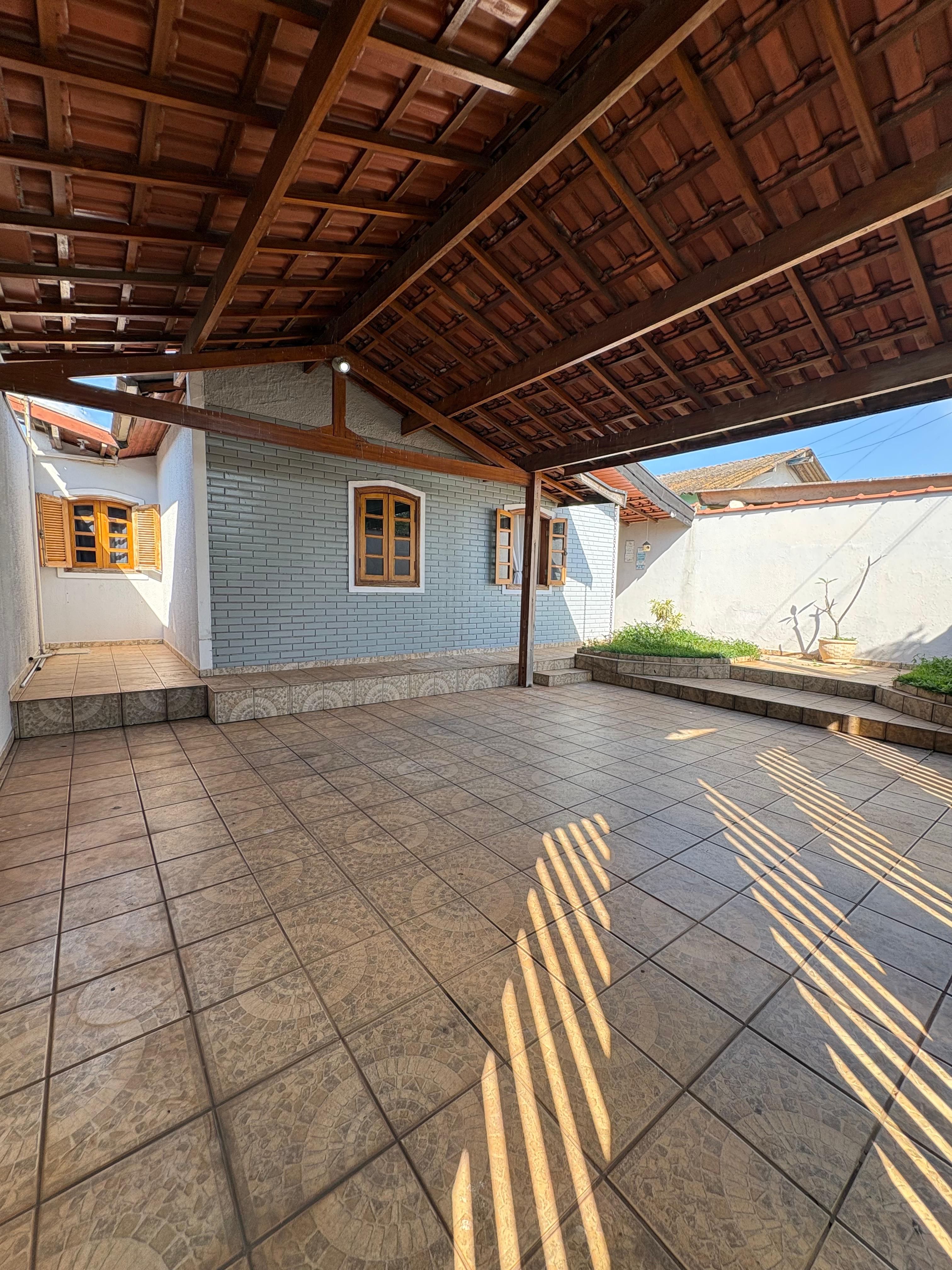Casa Terrea Victor de Andrea - 3 Dorm e Garagem para 3 Carros